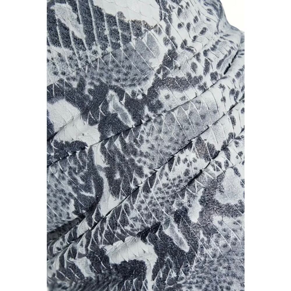 SPRWMN High Waist 3/4 Leather Leggings Gray Snake Print 100% Lambskin Size Large - Picture 16 of 16